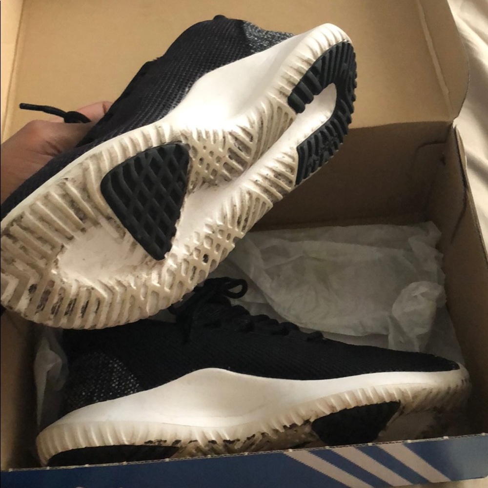 adidas Tubular - Picture 2 of 3